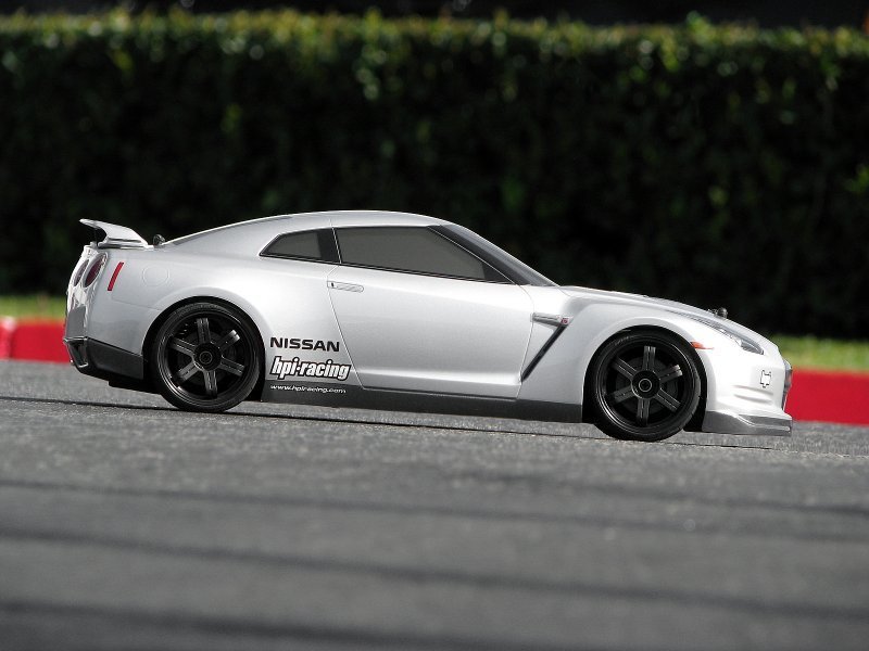 NISSAN GT-R (R35) BODY (200mm)