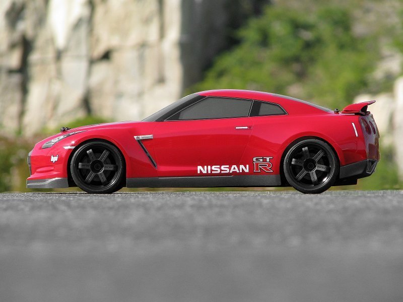 NISSAN GT-R (R35) BODY (200mm)